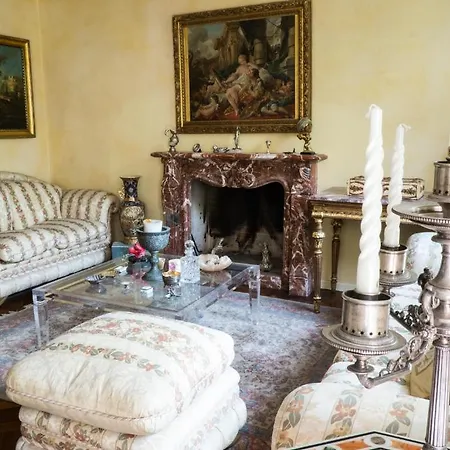 Vela Sea לינה וארוחת בוקר 4*