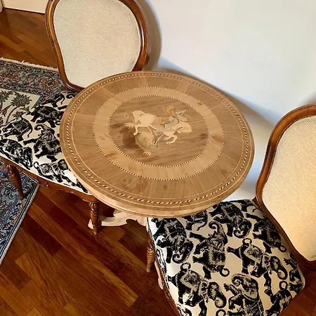 Alojamento de Acomodação e Pequeno-almoço Vela Sea 4*